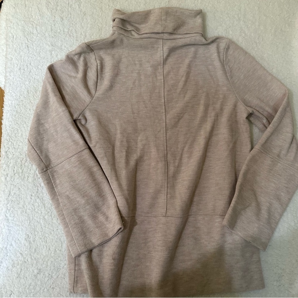 Simply Vera Wang Cream Turtleneck Knit Sweater - Picture 2 of 7